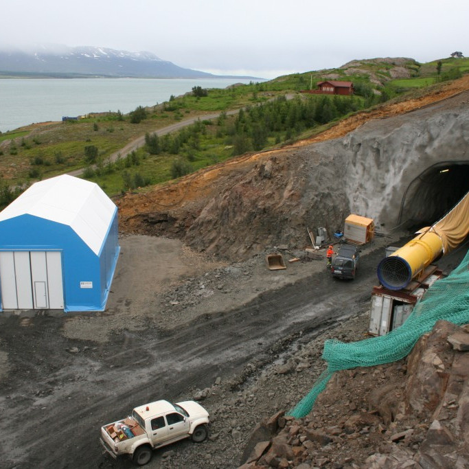 yfirlitsmynd 1.8.2013