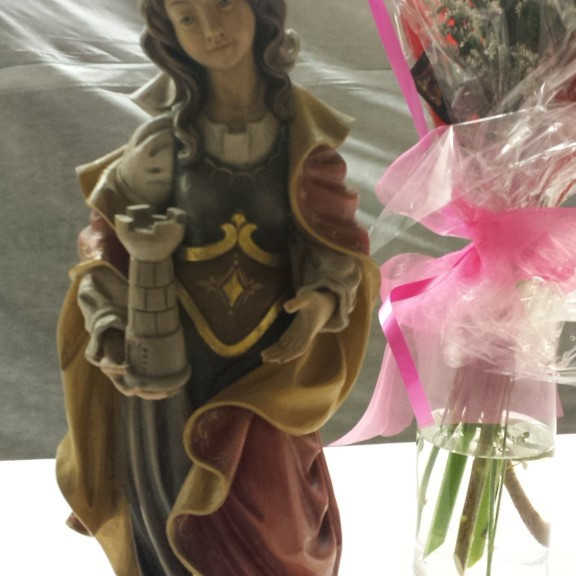 Stytta af heilagrar Barböru