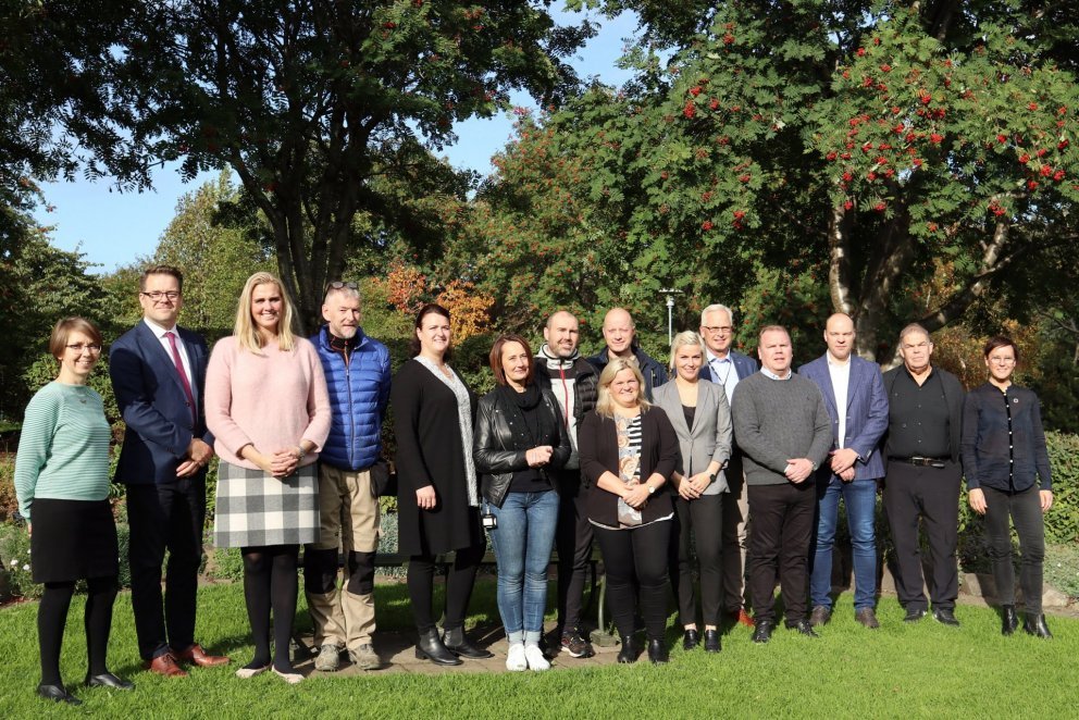 Loftlagsyfirlýsingin var undirrituð í Lystigarðinum á Akureyri 16. september sl. Valgeir Bergmann va…