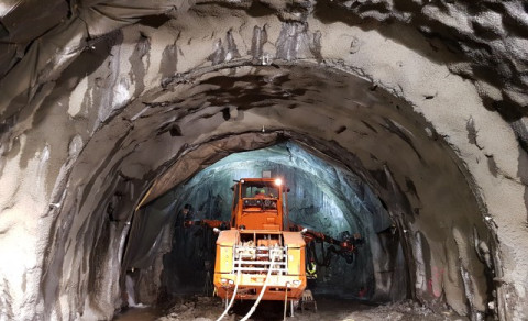 Tveggja arma borvagn á stafni í Fnjósk.