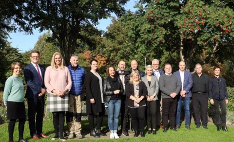 Loftlagsyfirlýsingin var undirrituð í Lystigarðinum á Akureyri 16. september sl. Valgeir Bergmann va…